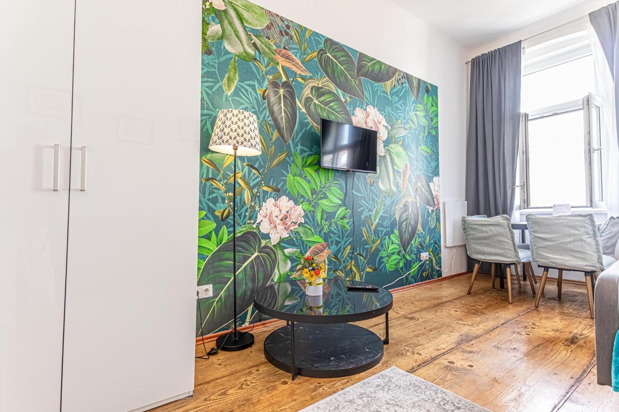 Stylish 1br Apartment- Near Westbahnhof U3&u6 Wiedeń